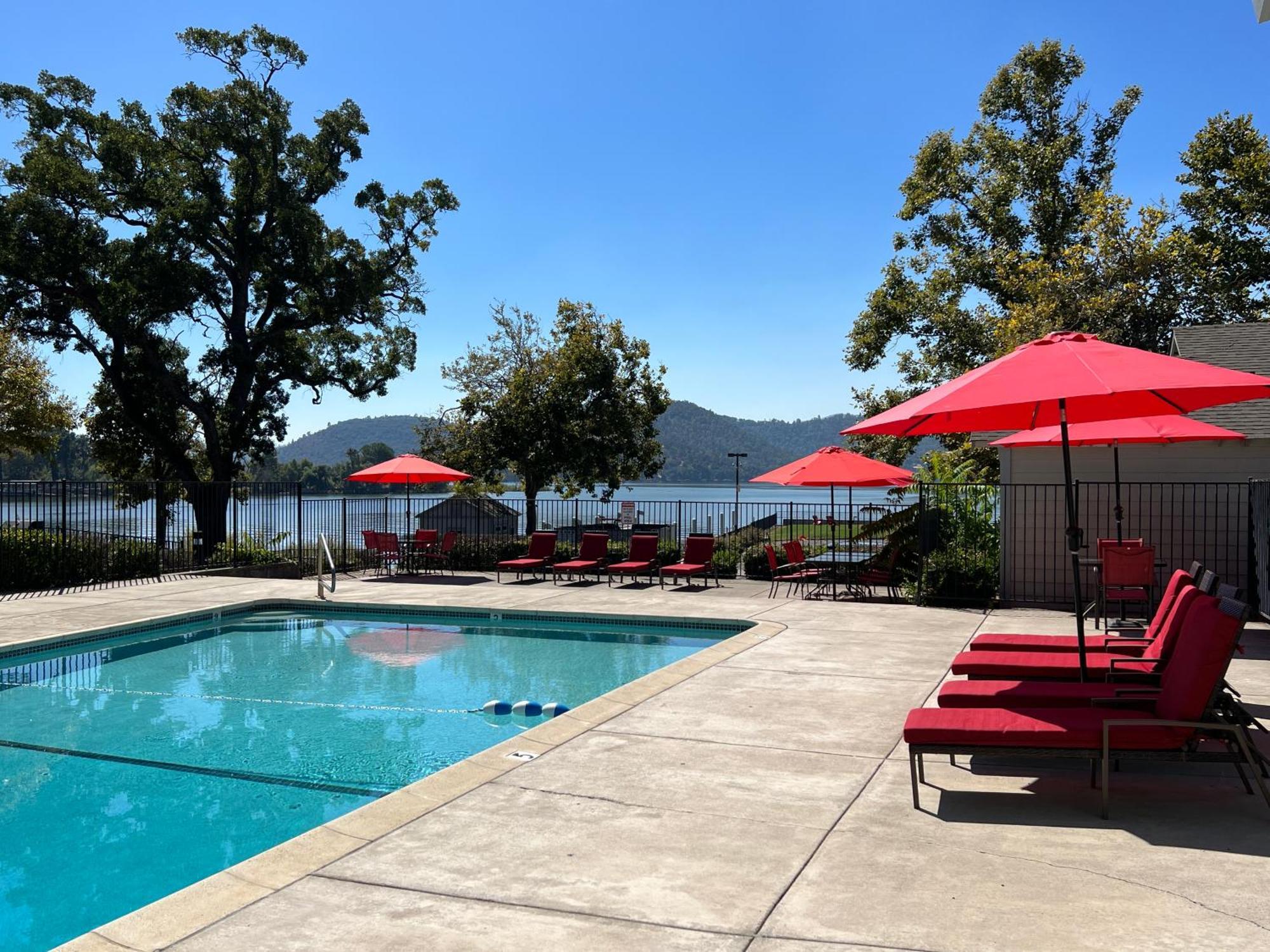 Clear Lake Cottages & Marina Clearlake Εξωτερικό φωτογραφία